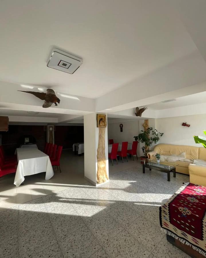 Casa De Vacanta Clara Maria Comarnic Kültér fotó