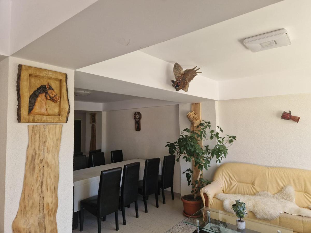 Casa De Vacanta Clara Maria Comarnic Kültér fotó